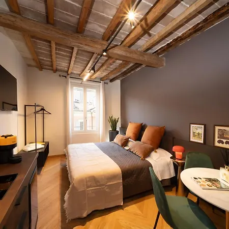 Apartment Eufemia Suites Modena - Luxury, 100M From Piazza Grande