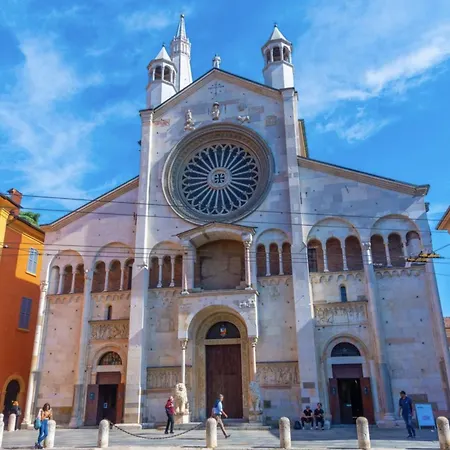 Eufemia Suites Modena - Luxury, 100M From Piazza Grande Apartment Modena